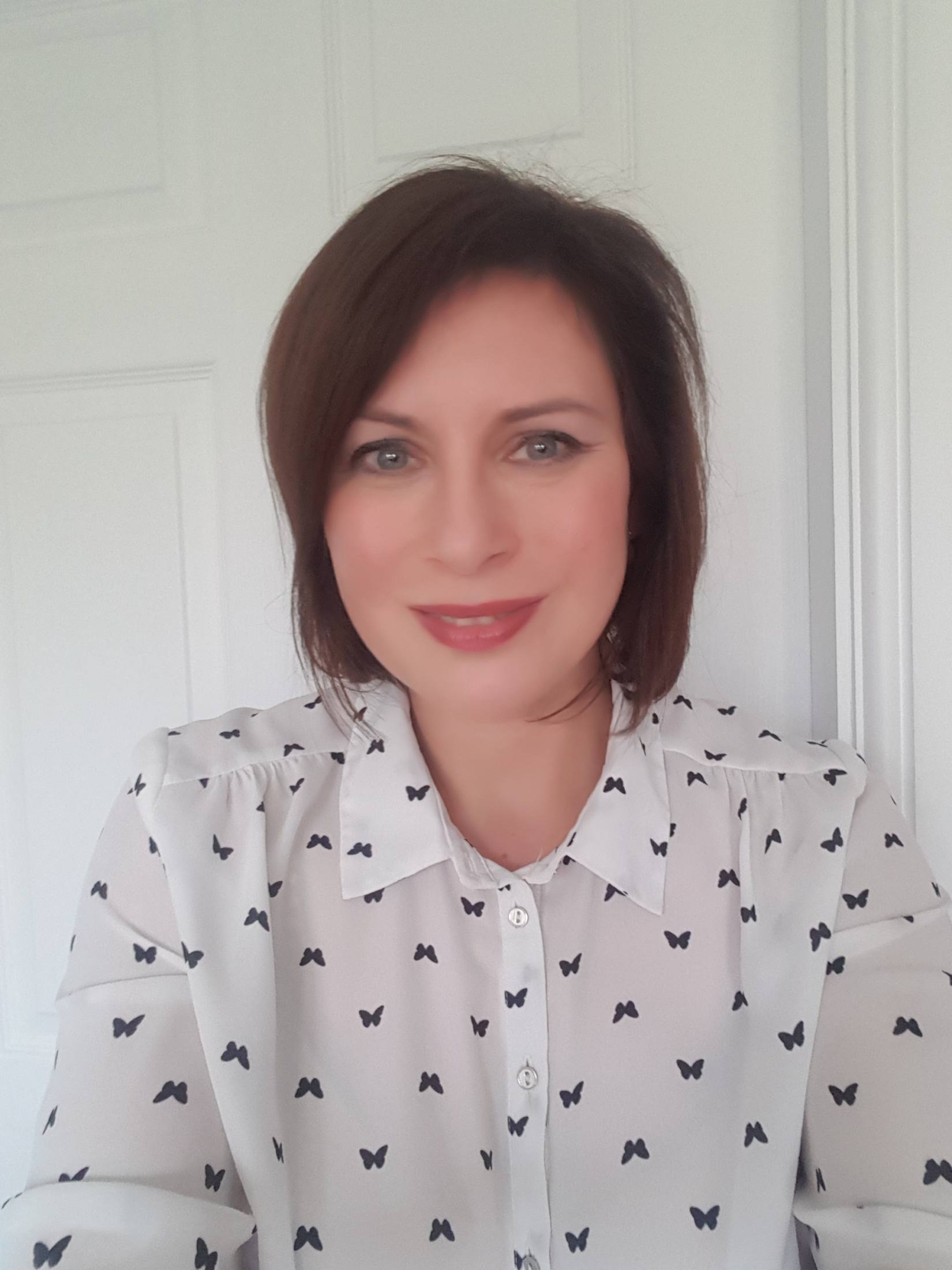 Andrea Szentgyorgyi Andrea Szentgyorgyi